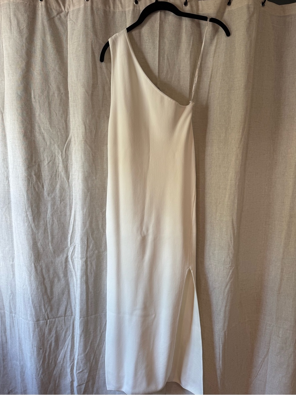 Shona Joy One-Shoulder Cream Maxi Dress with Side Slit